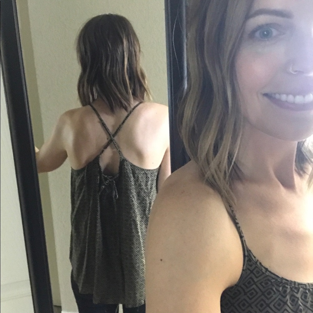 Geo Print Tank - Picture 7 of 7